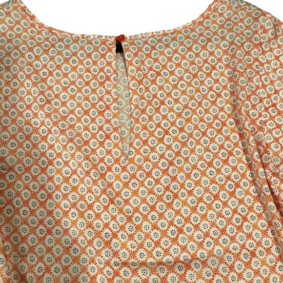 Pretty orange, white and brown patterned short sleeve top - Picture 4 of 5